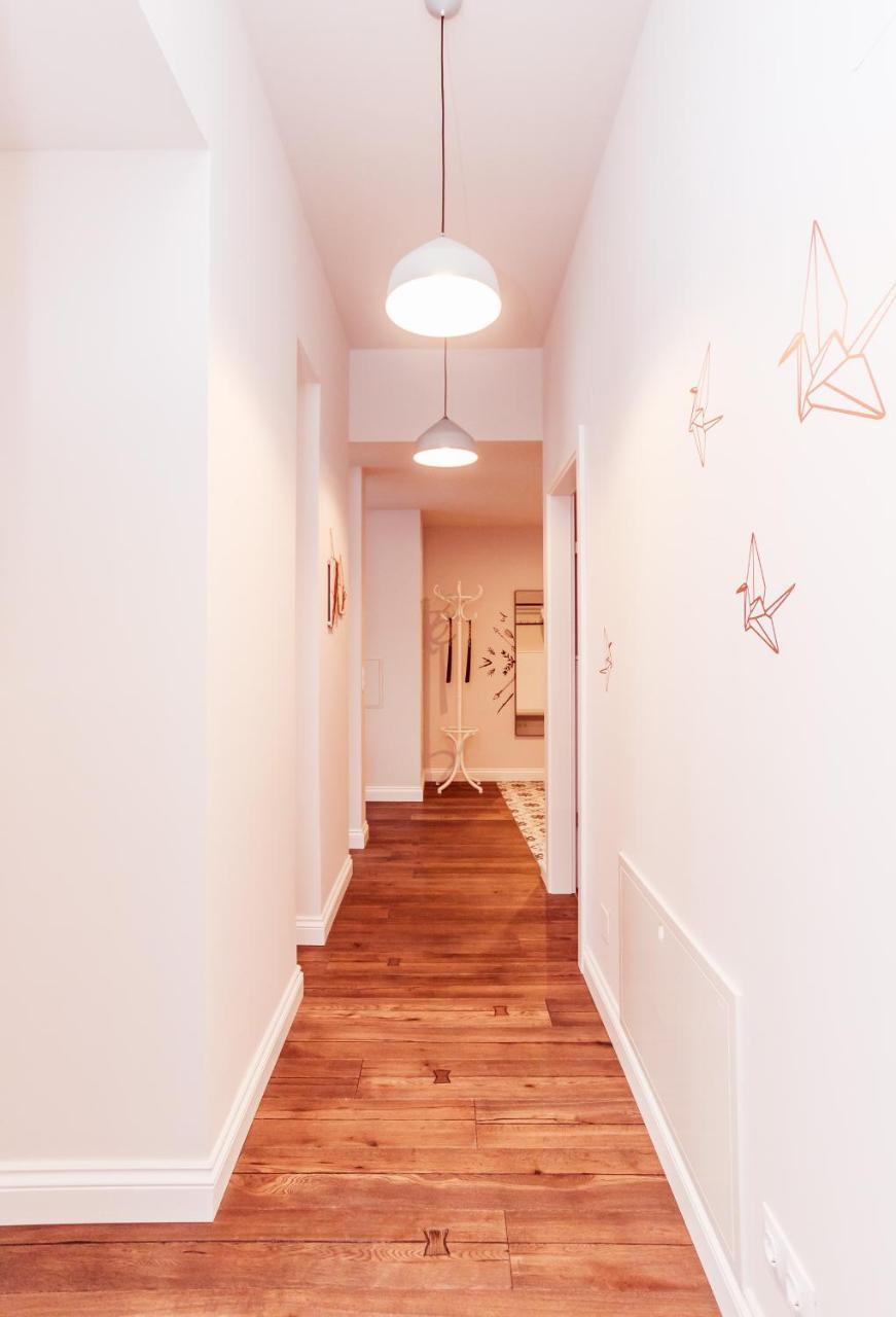 Urban Lodge - Apartments Wina Bagian luar foto